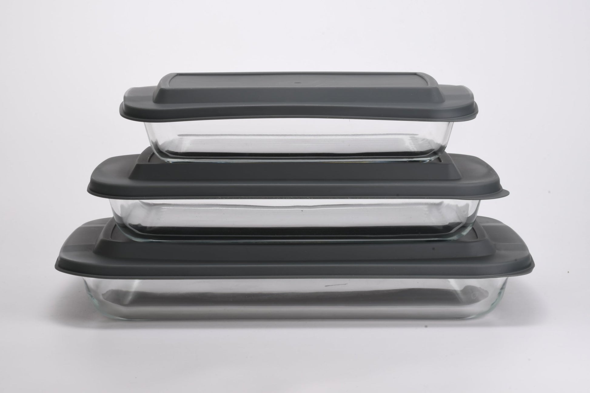 Rectangular Glass Plate Set with Grey Lids 3pc 1.6L / 2.2L / 3L 370002 - with | Sold by Uncle Wiener's Wholesale