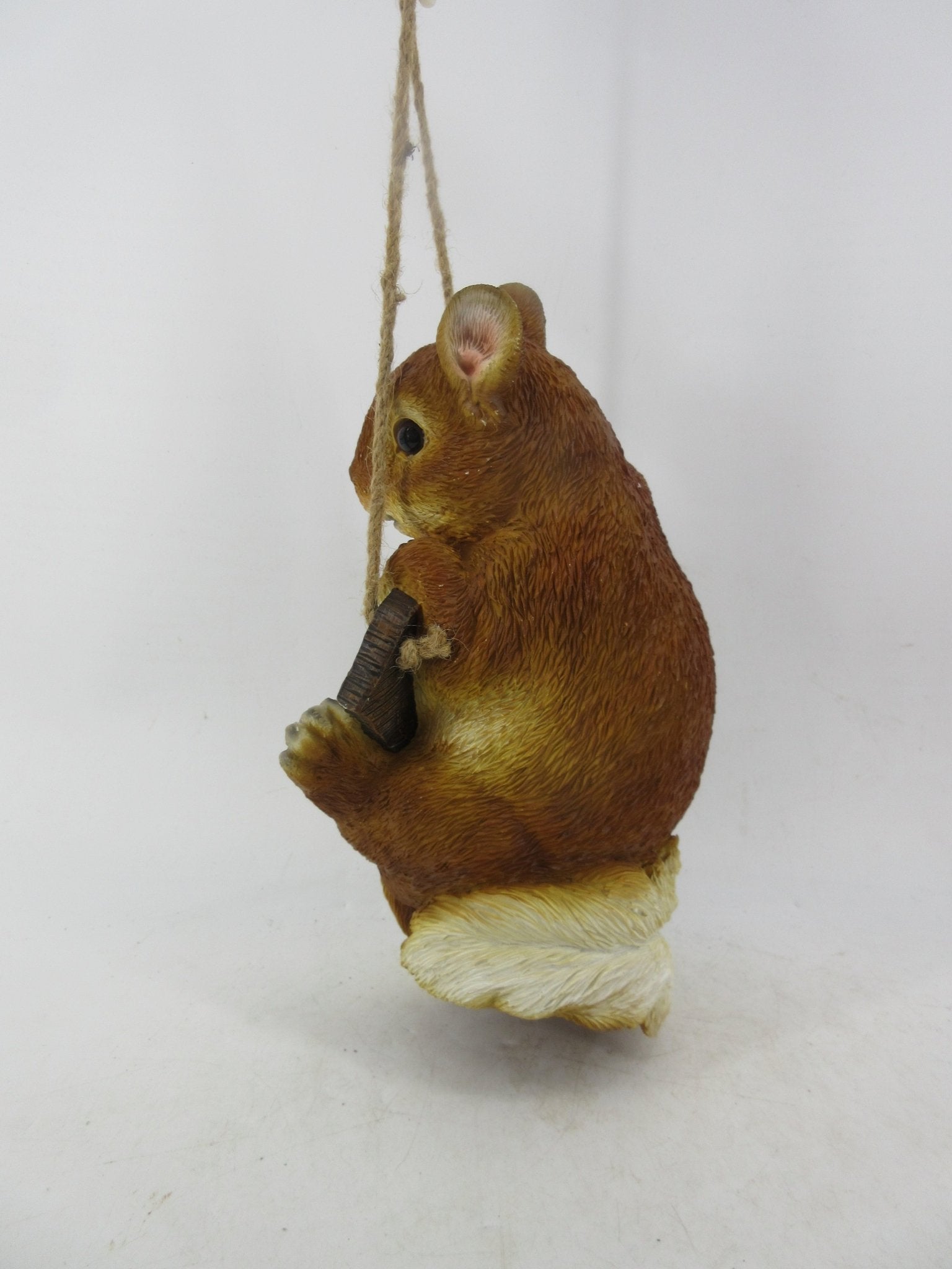 Resin Indoor & Outdoor Garden Statues Collection – Whimsical Polyresin Animal Décor | Shop Now - with Brown Squirrel Welcome Hanging Statue | Sold by Uncle Wiener's Wholesale