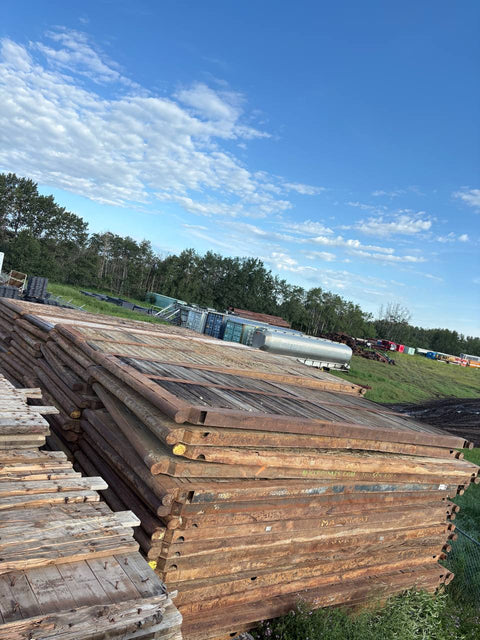 Rig Mats & Crane Mats – 20FT, 40FT, 8FT x 14FT – Regular Wear, Grade B, Grade C – Heavy - Duty Ground Protection for Construction & Oilfield - with | Sold by Uncle Wiener's Wholesale