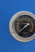 Precision glycerin-filled pressure gauge on SIEBEL shop press