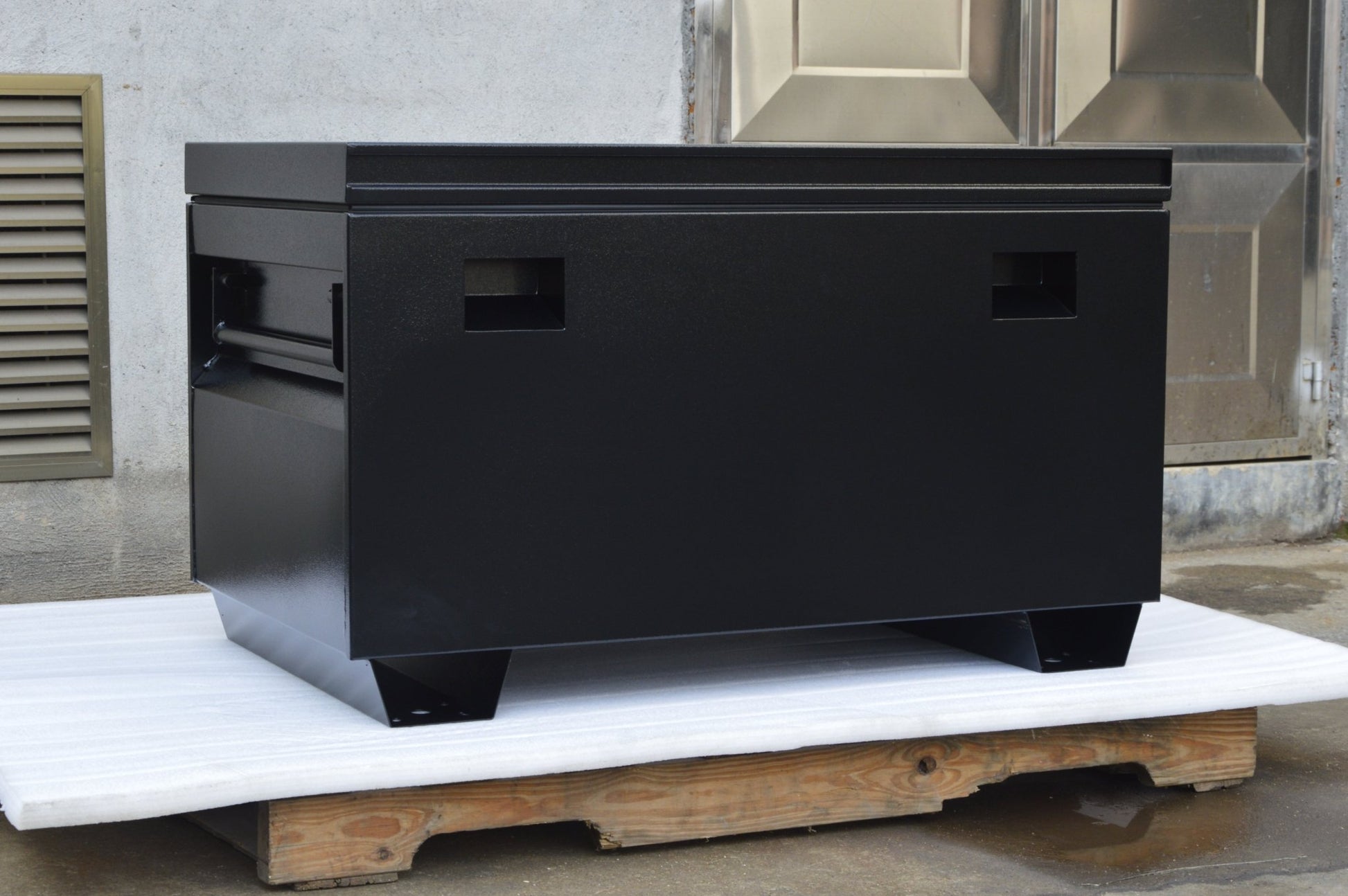 Steel Jobsite Tool Box – Heavy - Duty Locking Storage for Tough Work Environments - with 48″ x 25 1/4″ x 27.5″ | Sold by Uncle Wiener's Wholesale