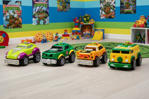 Teenage Mutant Ninja Turtles Shell Smashers Light-Up Rev-Up Crash Vehicle – Smash & Reveal Action Toy