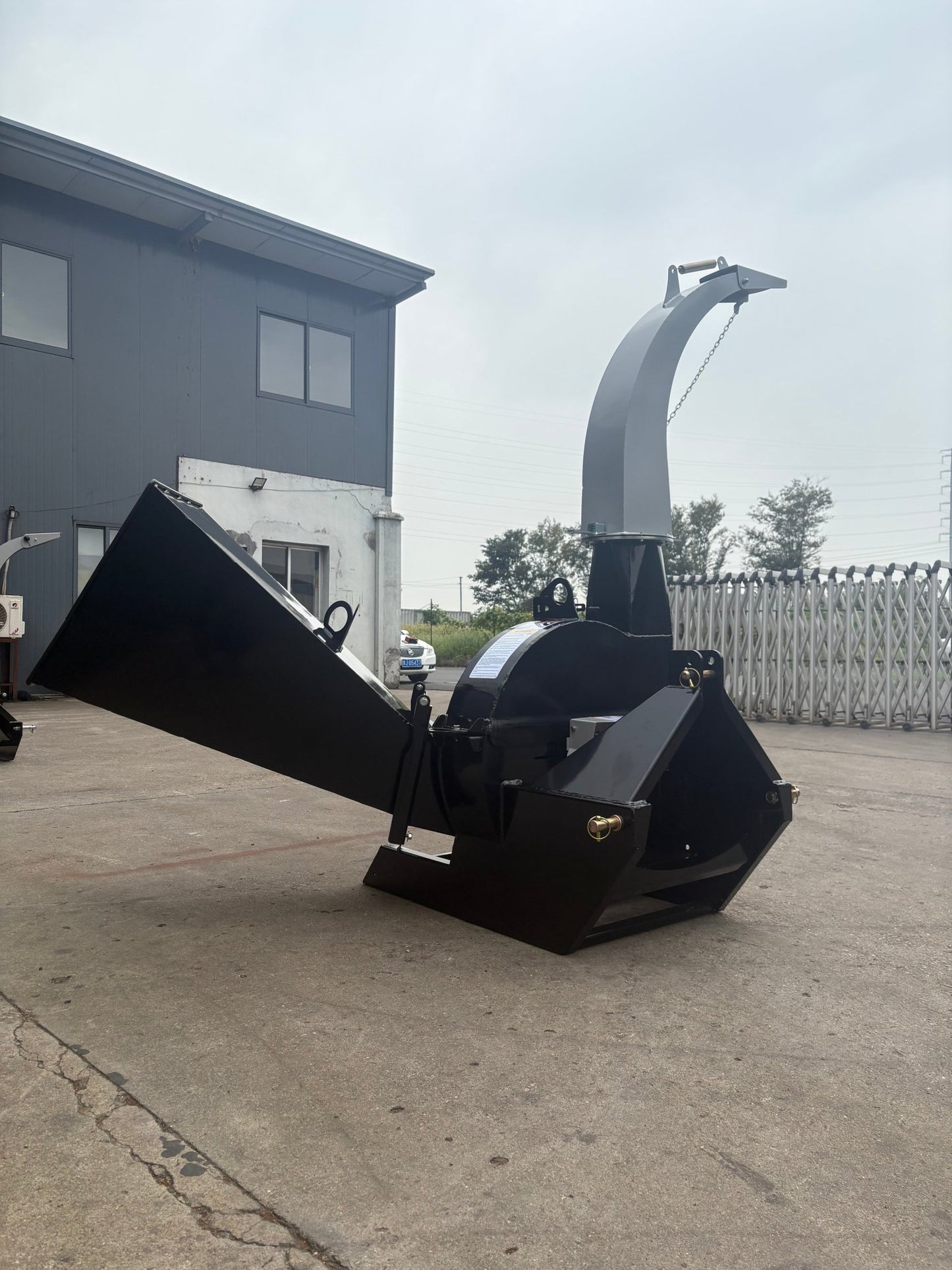 Tractor PTO Wood Chipper Heavy Duty Direct Drive with 360 Degree Chute Multiple Sizes BX Series - with 4 Inch | Sold by Uncle Wiener's Wholesale