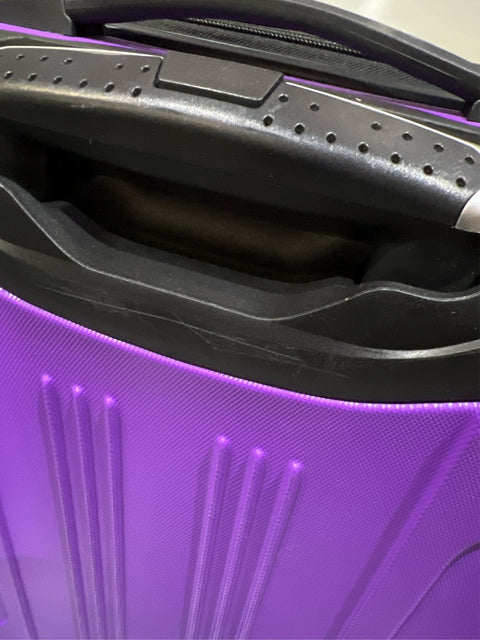 Travelers Club 20" Chicago Expandable Spinner Carry - On Luggage Purple/Pink [color may vary], used, has scratches - with | Sold by Uncle Wiener's Wholesale