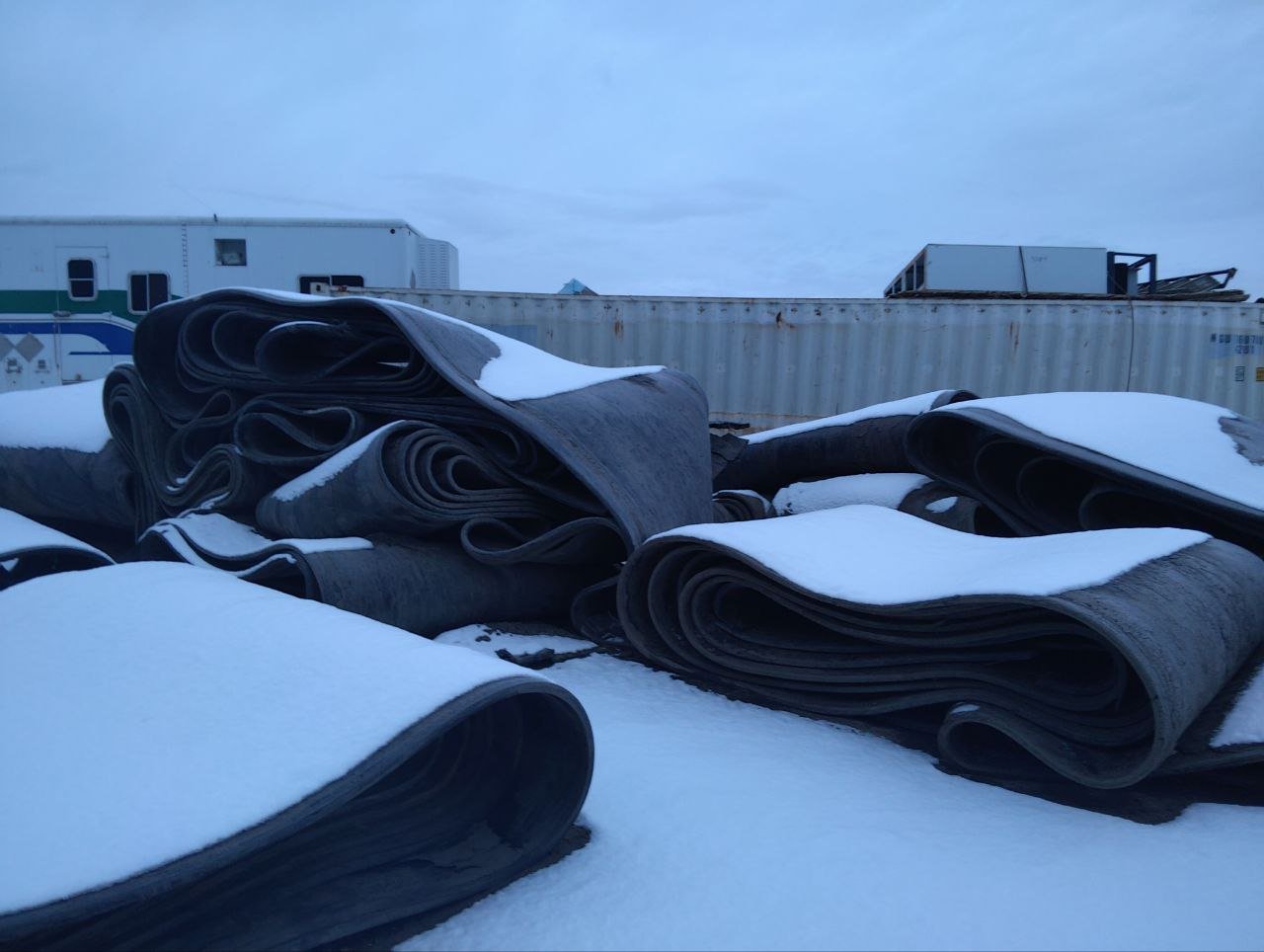 Used Heavy - Duty Conveyor Belt – 8ft Wide x ~200ft Long (1.25" Thick) - with 200' | Sold by Uncle Wiener's Wholesale