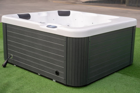 Durable insulated acrylic shell for outdoor spa use